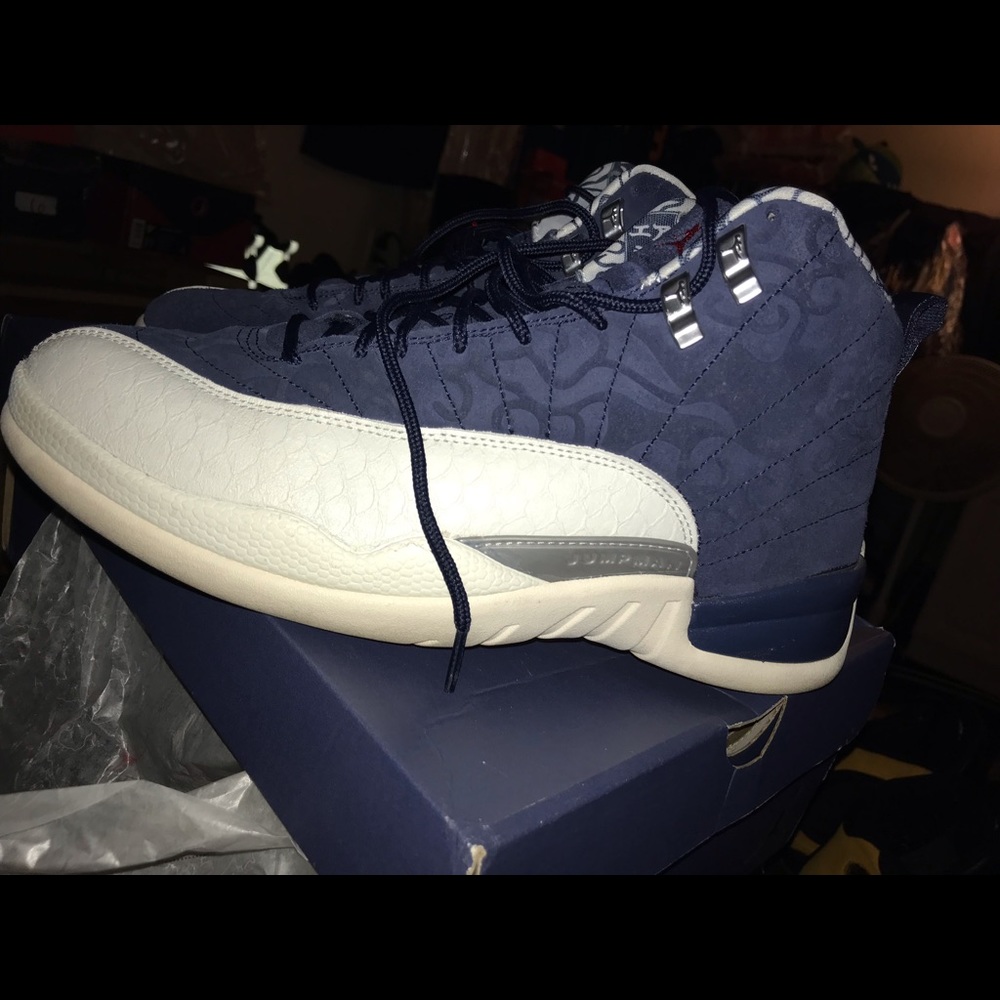 Jordan’s size 9 & 9.5